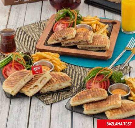 Kavurmalı Kaşarlı Bazlama Tost