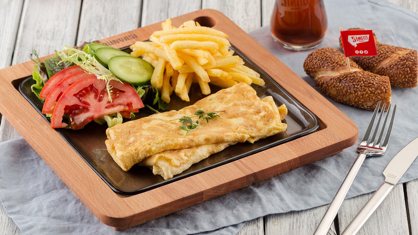 Sosisli Omlet